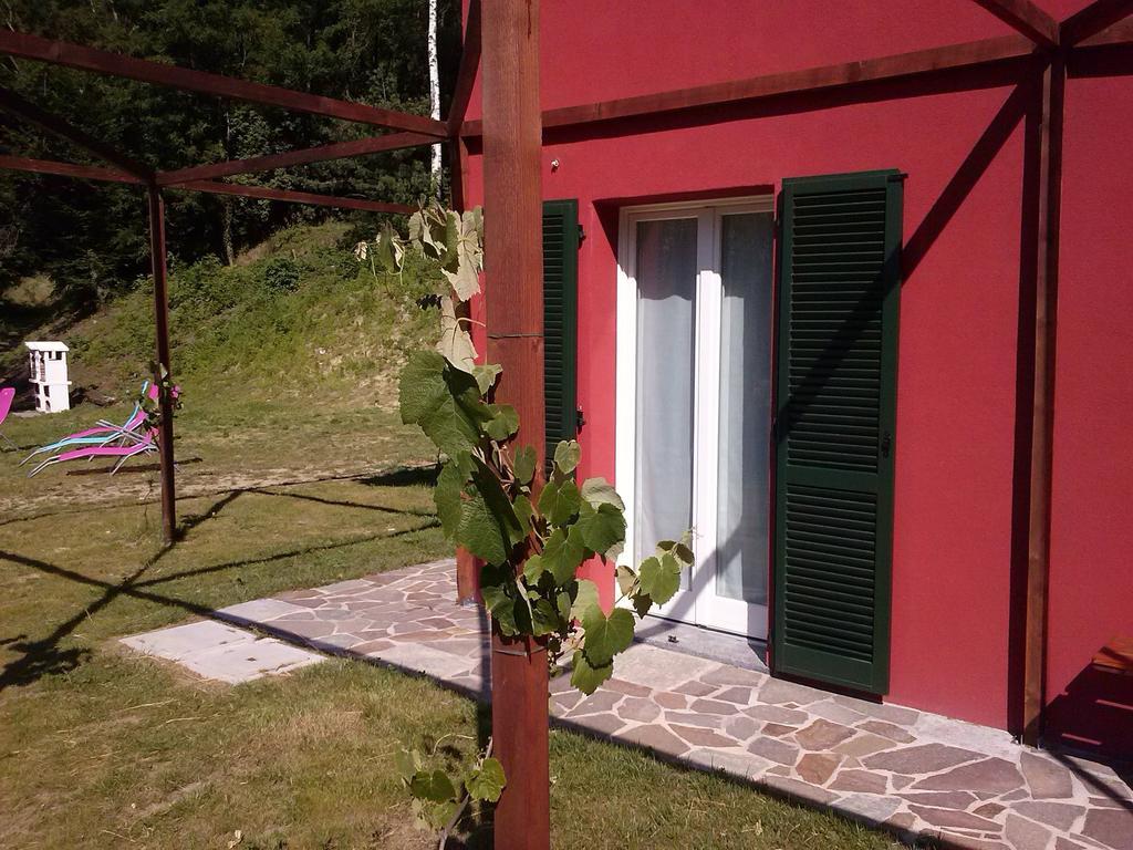 Ostello Casa Rossa Laveno-Mombello Rom bilde